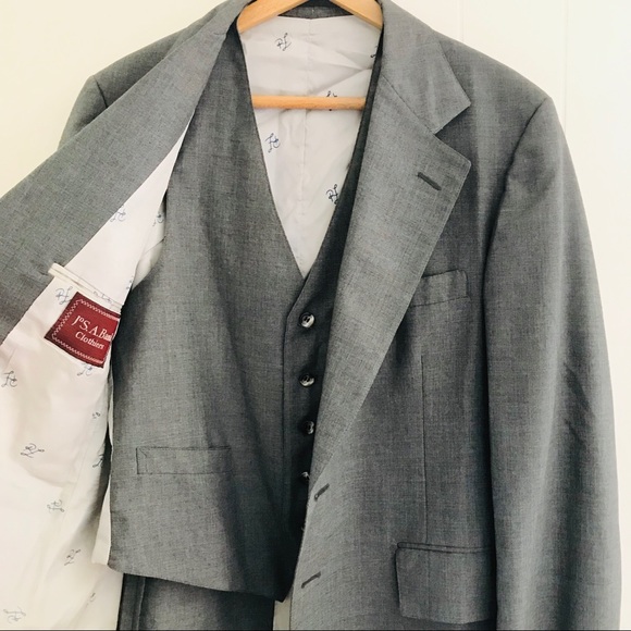 Jos. A. Bank Other - Jos A Bank Clothiers 2 Piece Suit Jacket And Vest